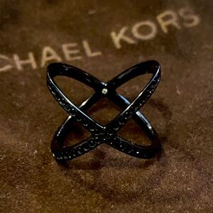 MICHAEL KORS GUNMETAL TONE STEEL CRISS-CROSS BLACK PAVE CRYSTAL RING